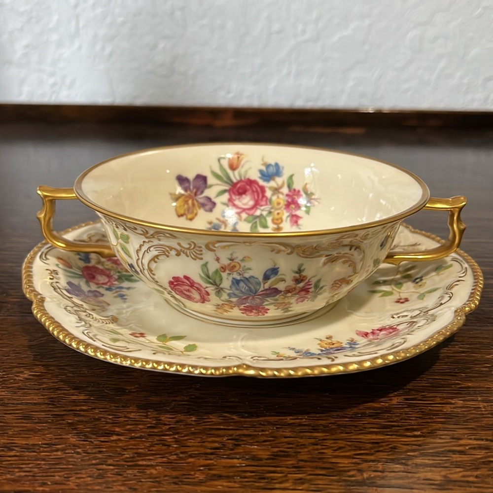 Rosenthal Ivory China, Double Handled Soup Bowl with Saucer. Set of 5. - Picture 2 of 11